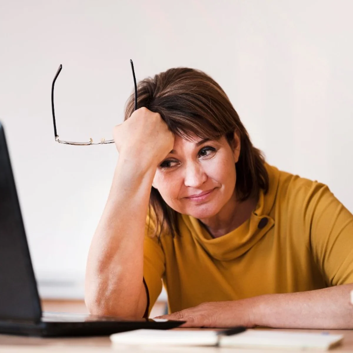 Análisis examen informática Administrativo AGE 2026 — Modelo B